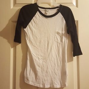 Forever 21 black and white baseball sports tee